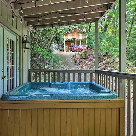 Rustic Gatlinburg Chalet With Hot Tub 2 Mi To Town Extérieur photo