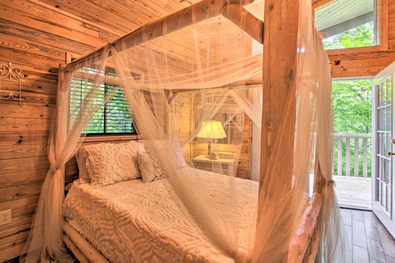 Rustic With Hot Tub 2 Mi To Town Hébergement de vacances Gatlinburg